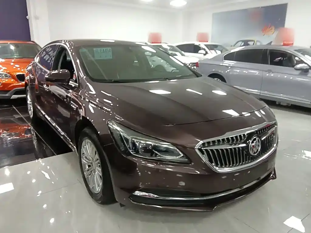 Buick LaCrosse — миниатюра 4
