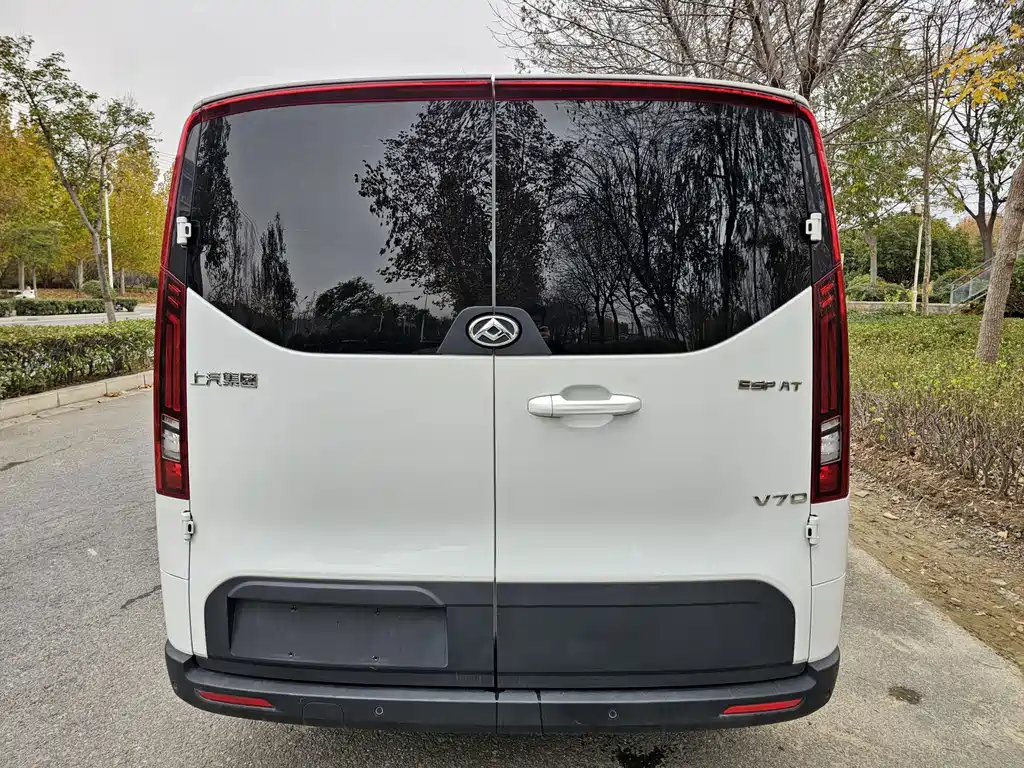 MAXUS V70 — миниатюра 5