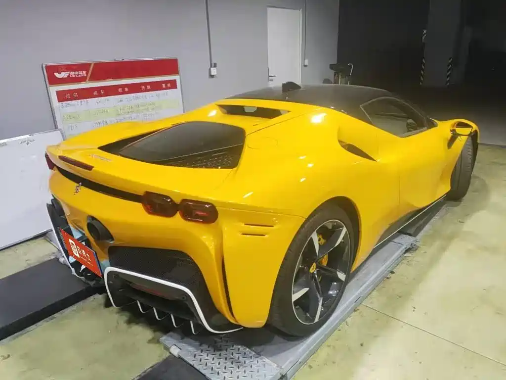 Ferrari SF90 2020 3.9T V8 Stradale
