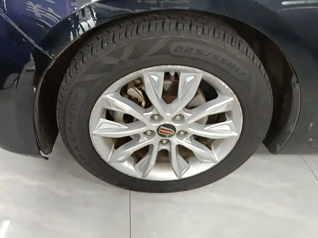 Hongqi Hongqi H5 — миниатюра 23