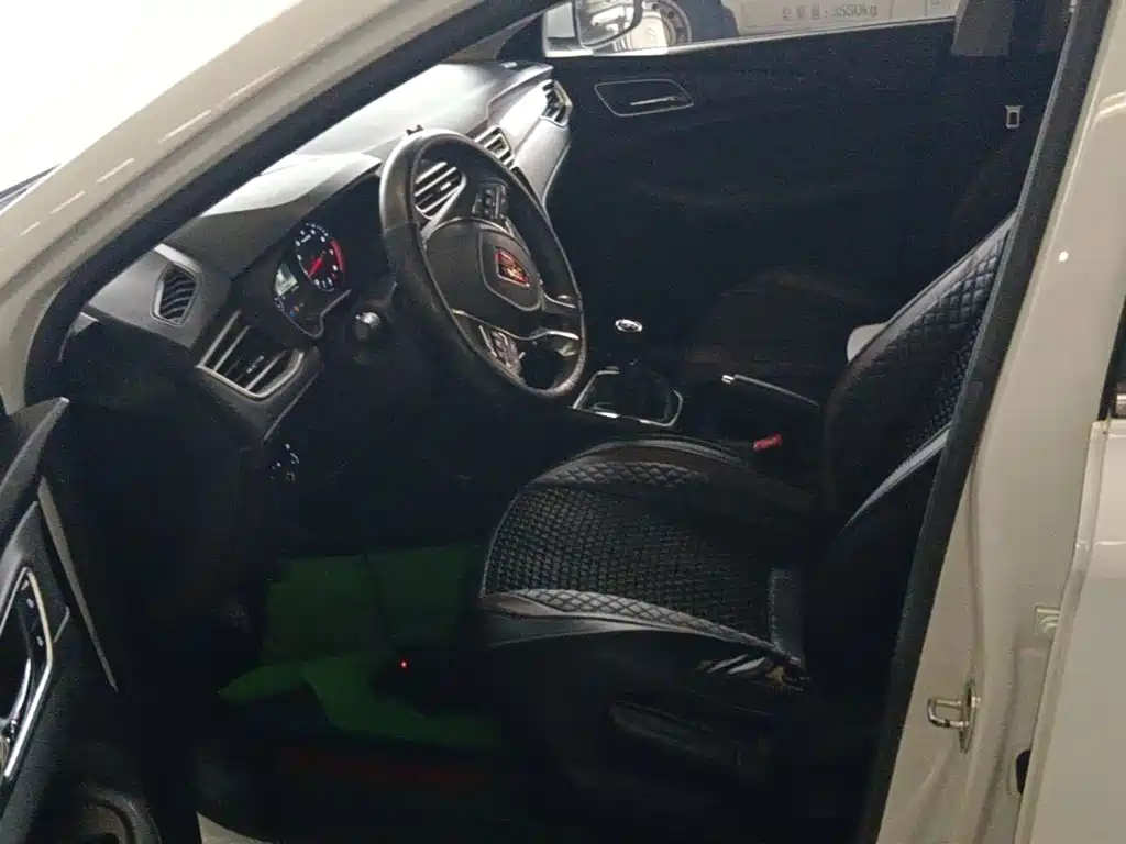 Roewe i5 — миниатюра 15