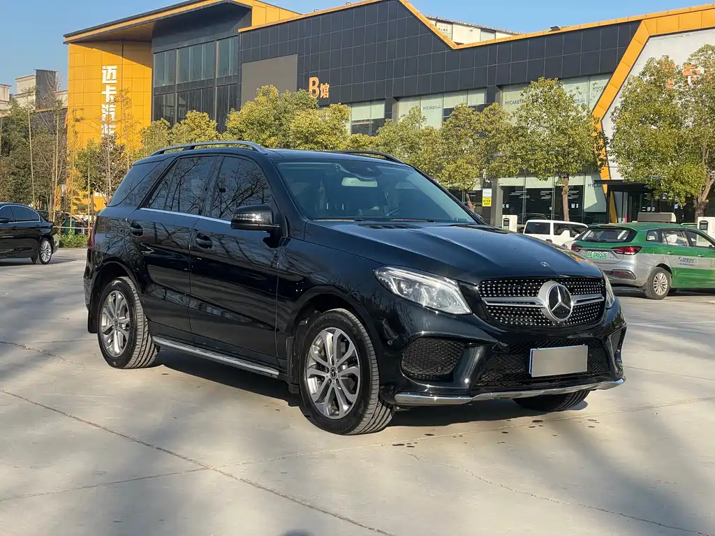 Mercedes-Benz GLE 2018