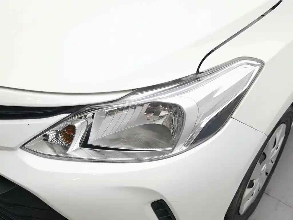 Toyota Vios — миниатюра 7