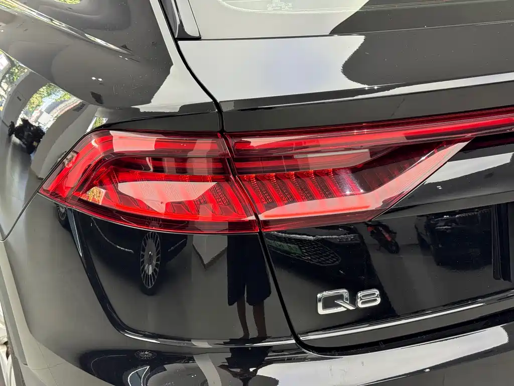 Audi Q8 — миниатюра 10