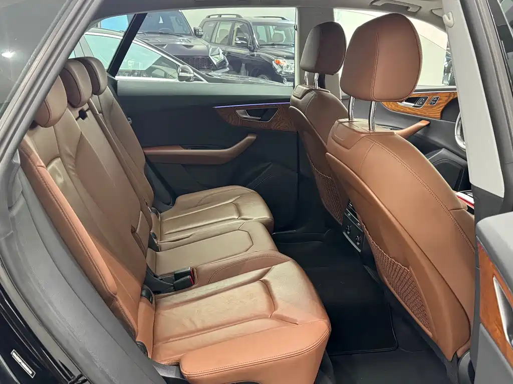Audi Q8 — миниатюра 14