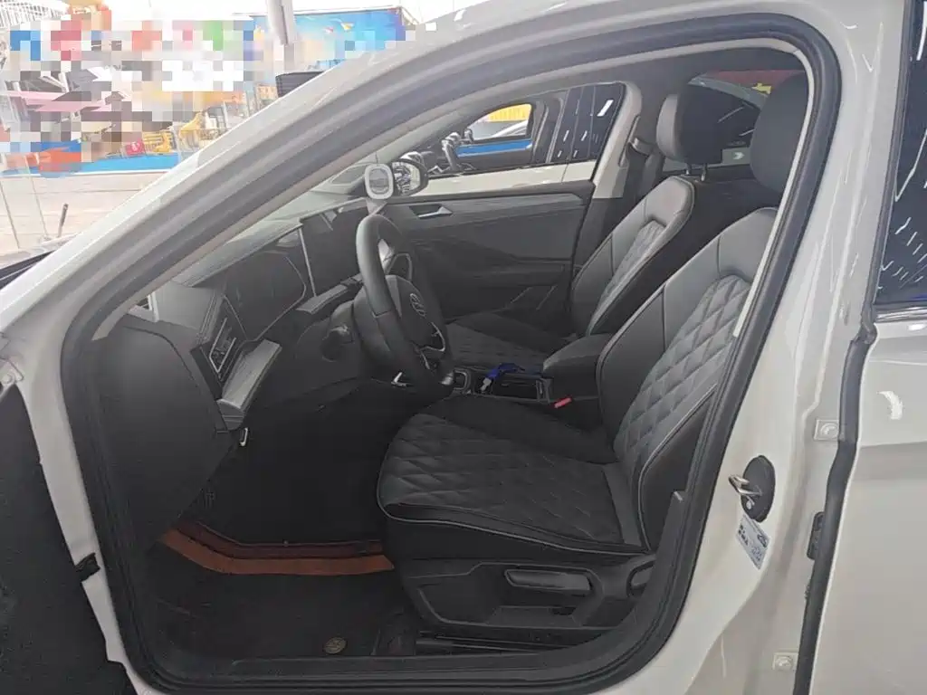 Volkswagen Sagitar — миниатюра 16