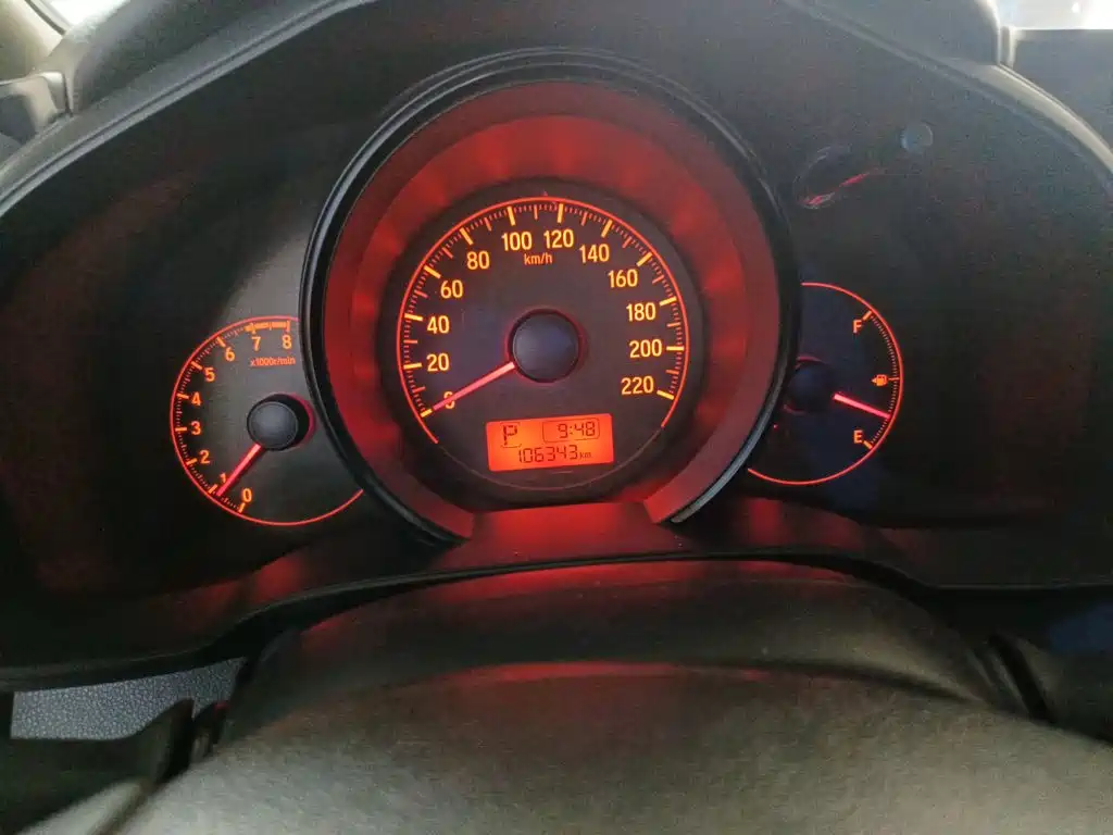 Honda Fit — миниатюра 12