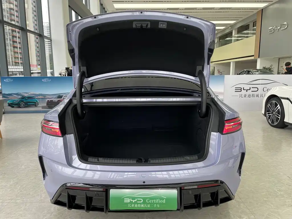 BYD Seal — миниатюра 15