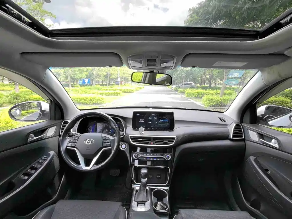 Hyundai Tucson — миниатюра 5