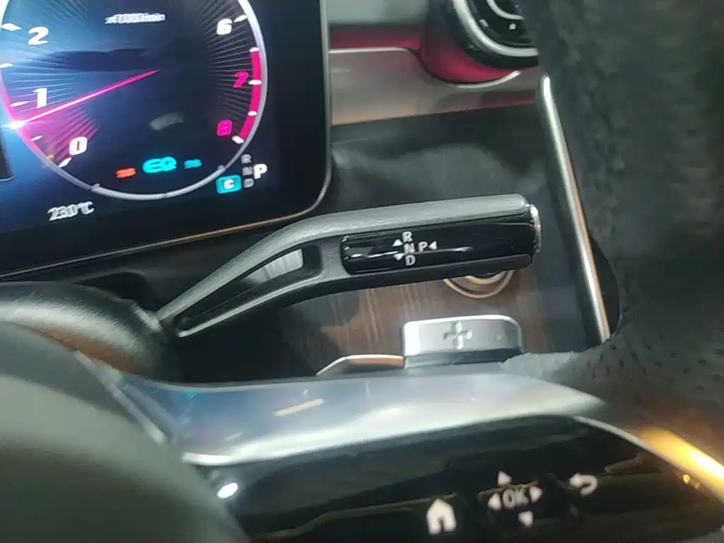 Mercedes-Benz C-Class — миниатюра 14