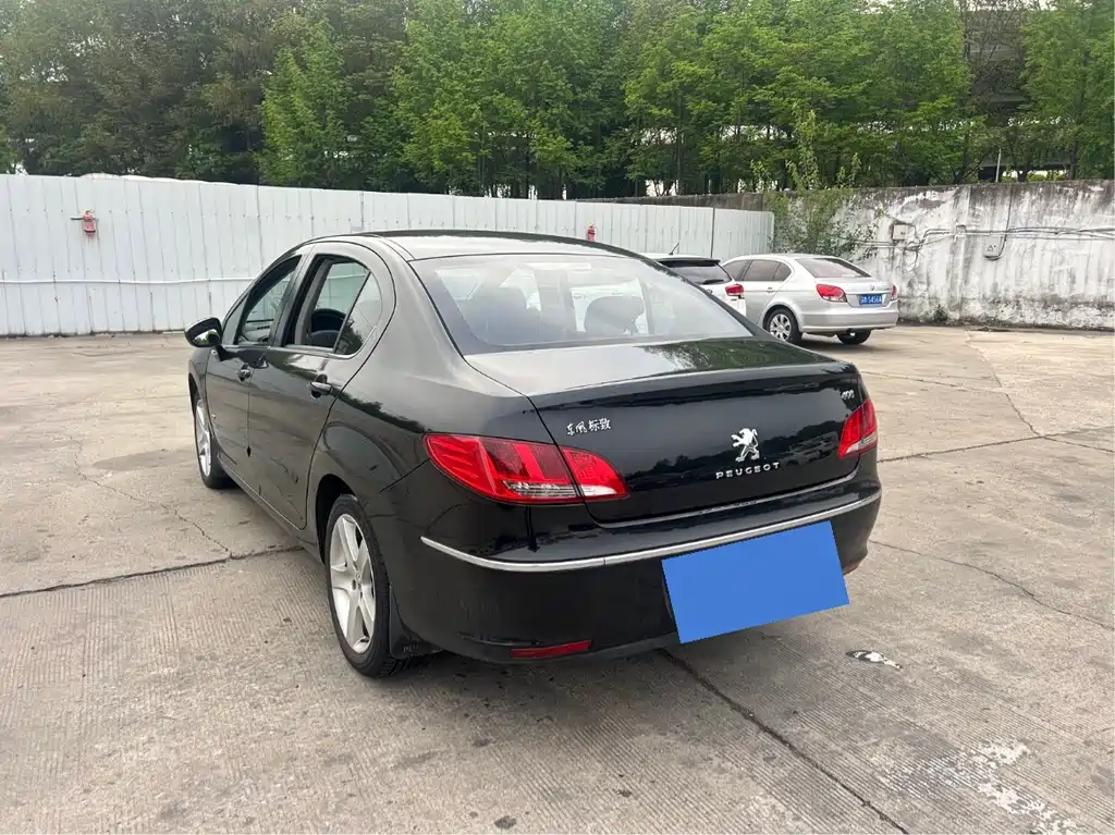 Peugeot 408 2.0L Auto Comfort Edition, фото 8