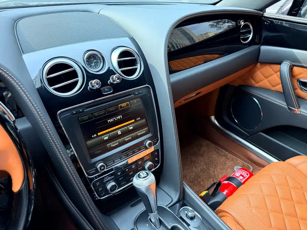 Bentley Flying Spur — фотографии объявления, Фото 22