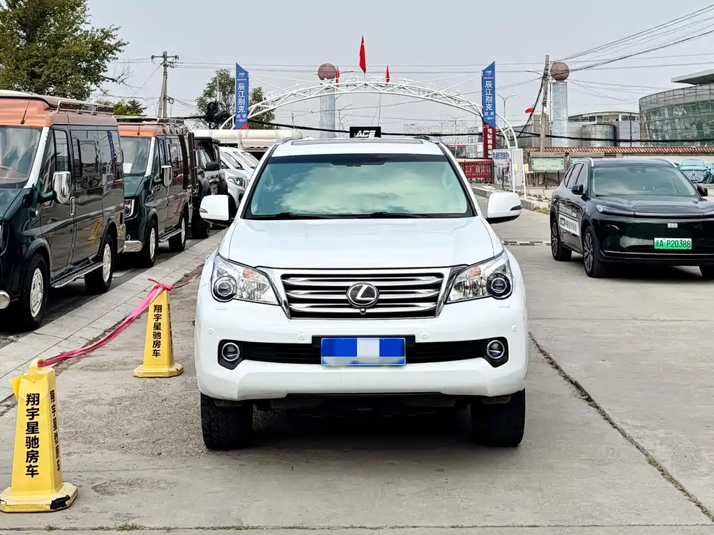 Lexus GX — миниатюра 2