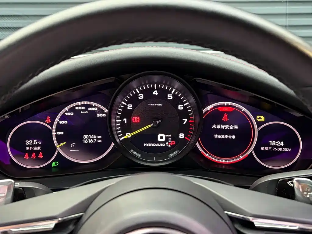 Porsche Panamera Hybrid — миниатюра 26