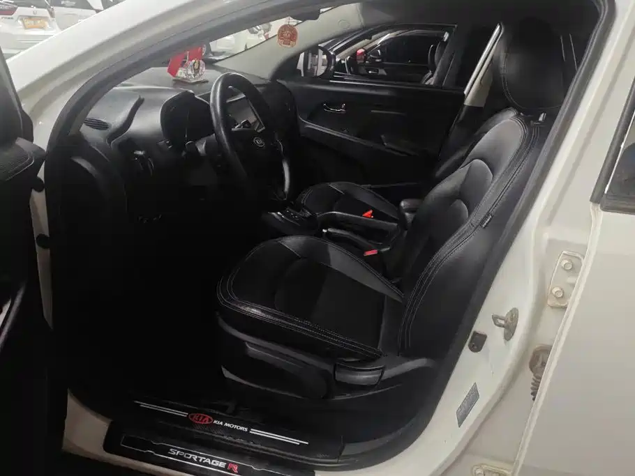 Kia Sportage — миниатюра 9