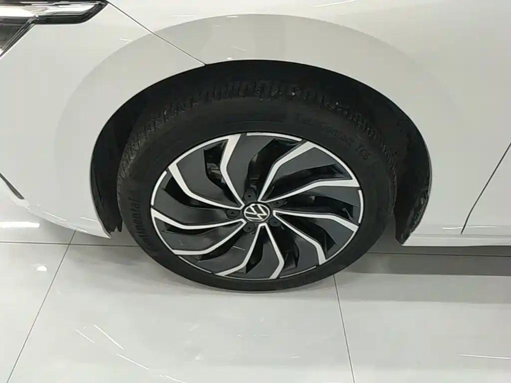 Volkswagen Golf — миниатюра 23