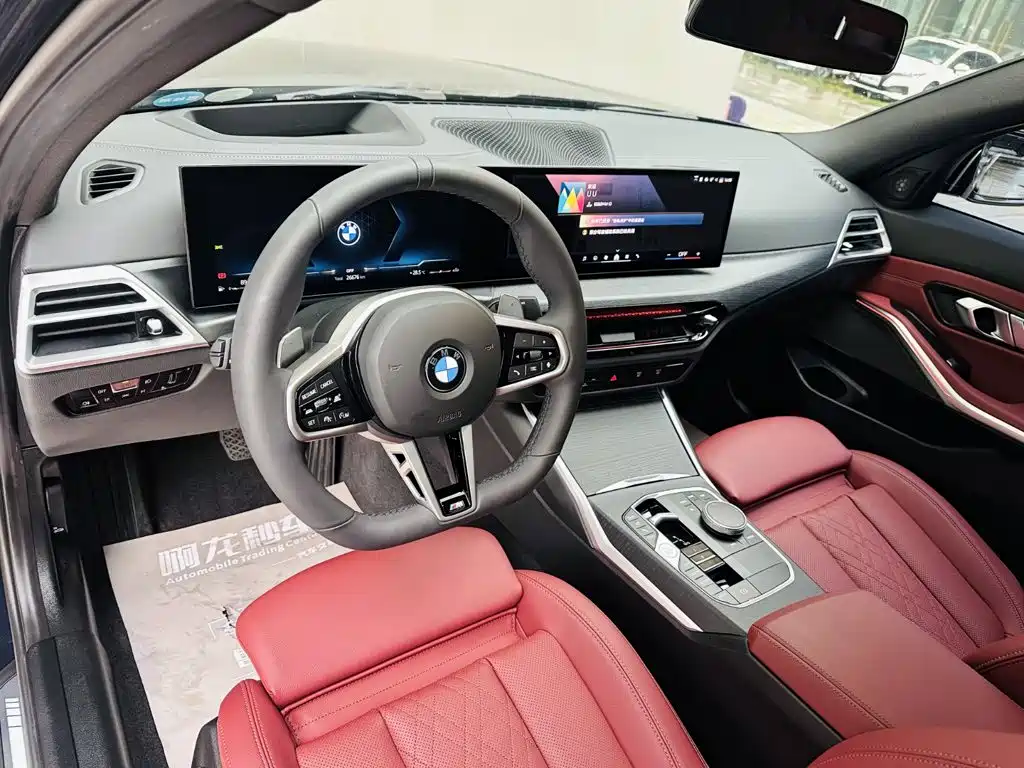 BMW 3 Series 3 2025 330i M Sport