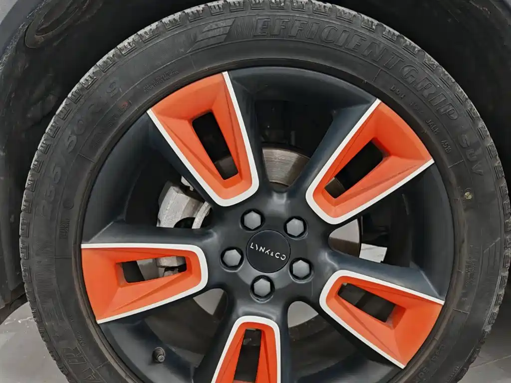 Lynk & Co 01 — миниатюра 17