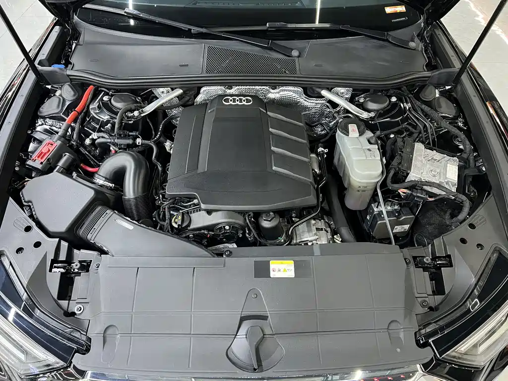 Audi A6L — миниатюра 12