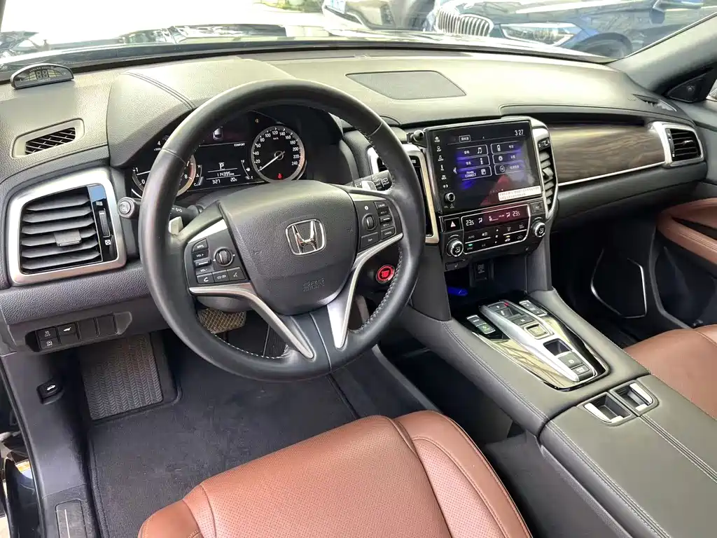 Honda UR-V — миниатюра 5