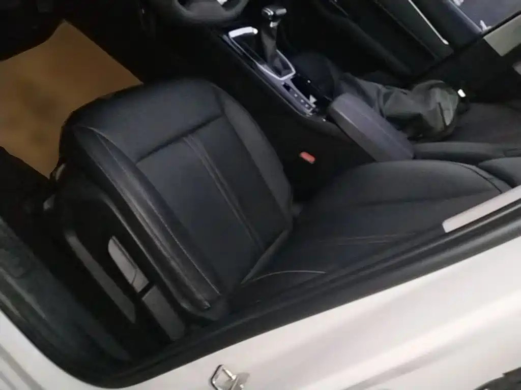 Wuling Victory — миниатюра 15