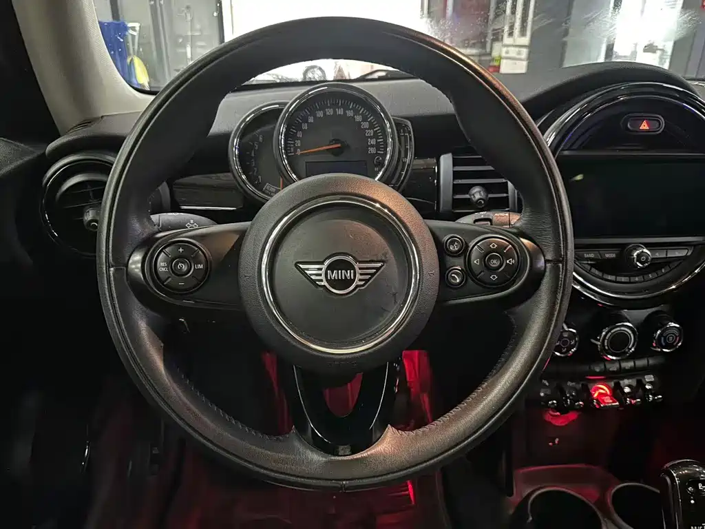 MINI Mini — миниатюра 10