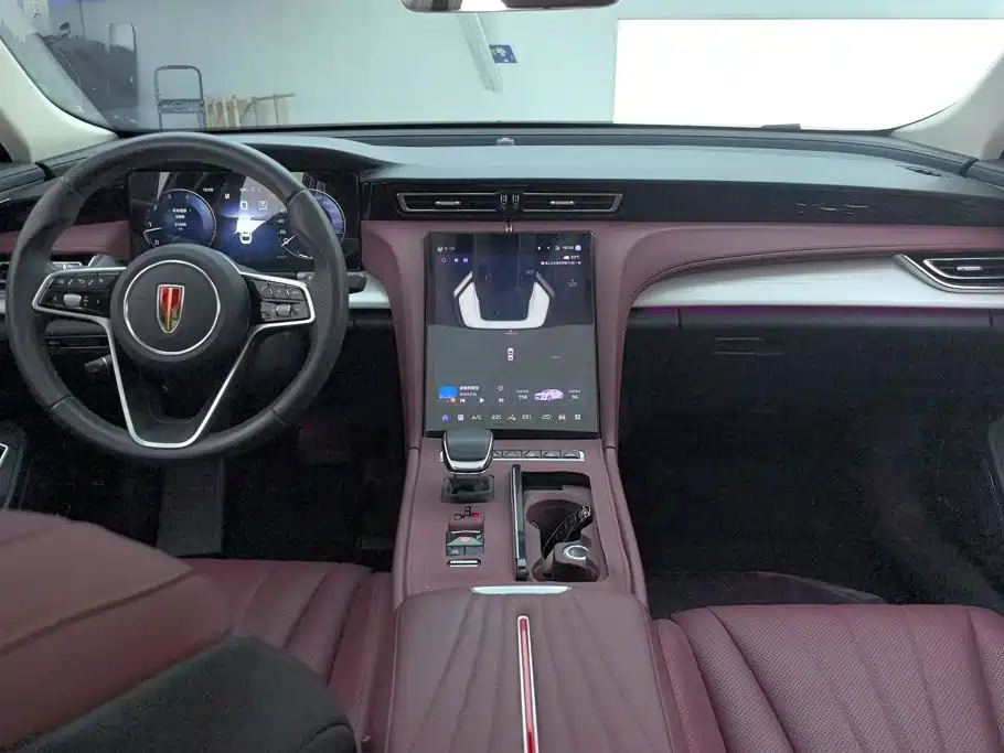 Hongqi Hongqi H5 — миниатюра 12