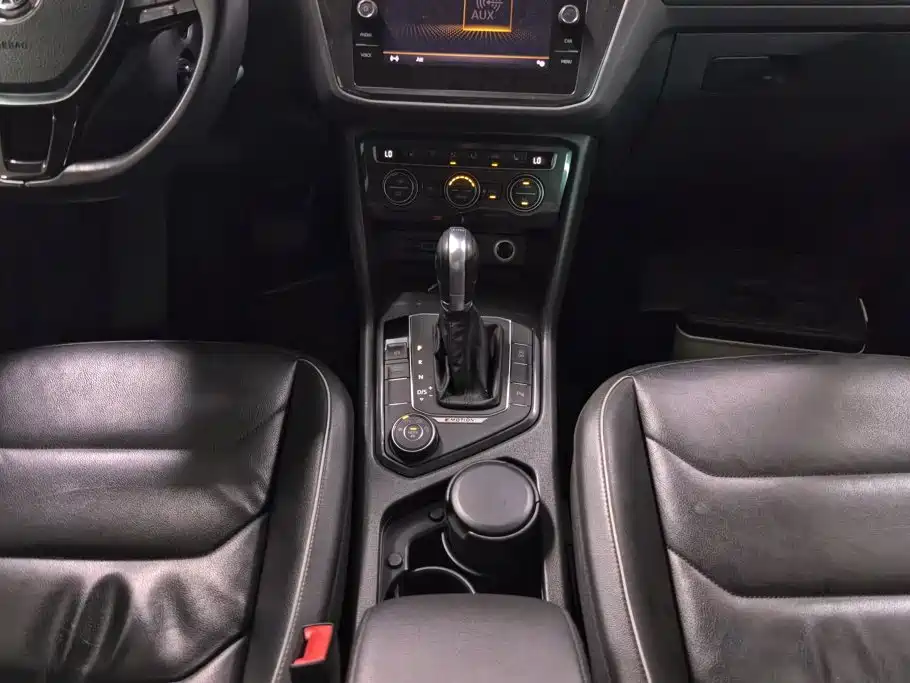 Volkswagen Tiguan — миниатюра 16
