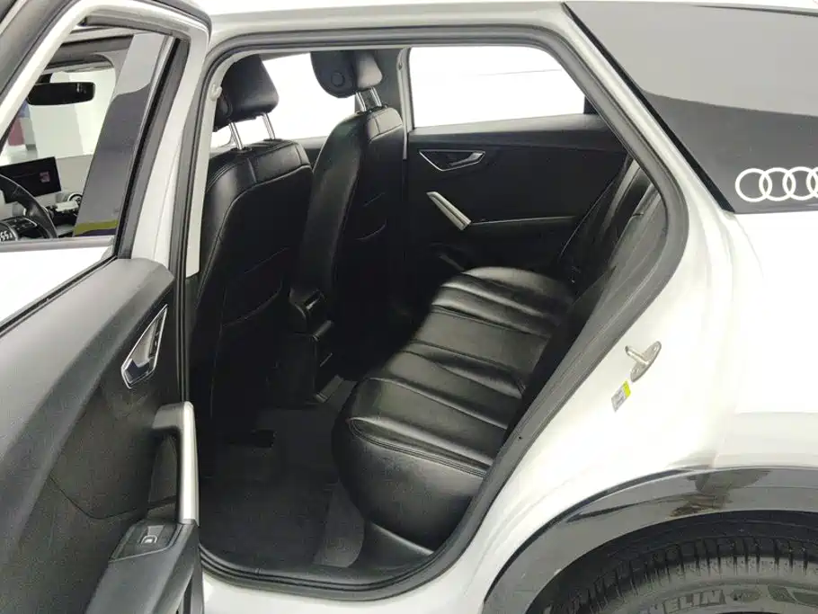 Audi Q2L — миниатюра 11