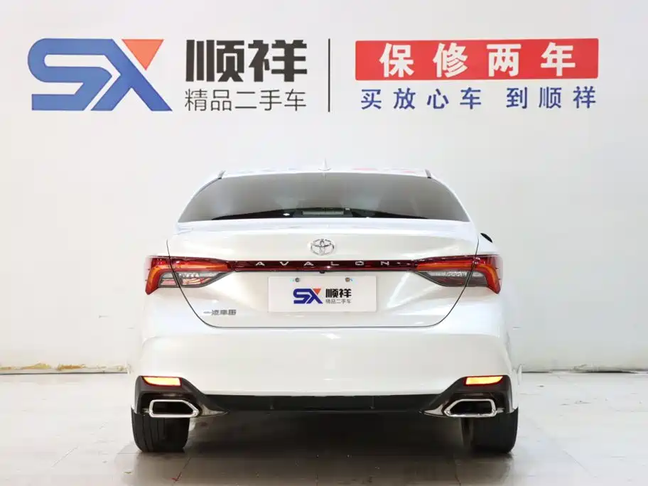 Toyota Avalon — миниатюра 5