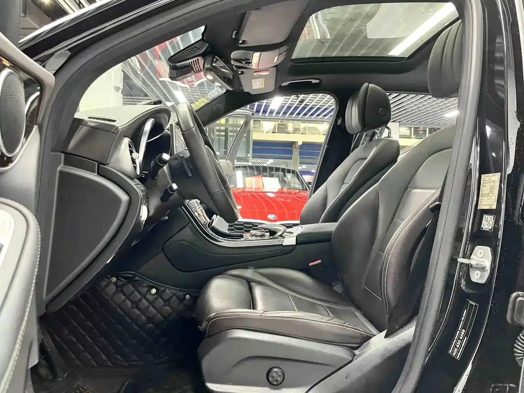 Mercedes-Benz GLC — миниатюра 8