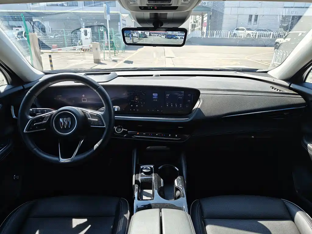 Buick Envision Plus 2024 — фото 17