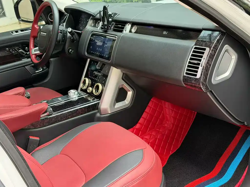 Land Rover Range Rover — миниатюра 5