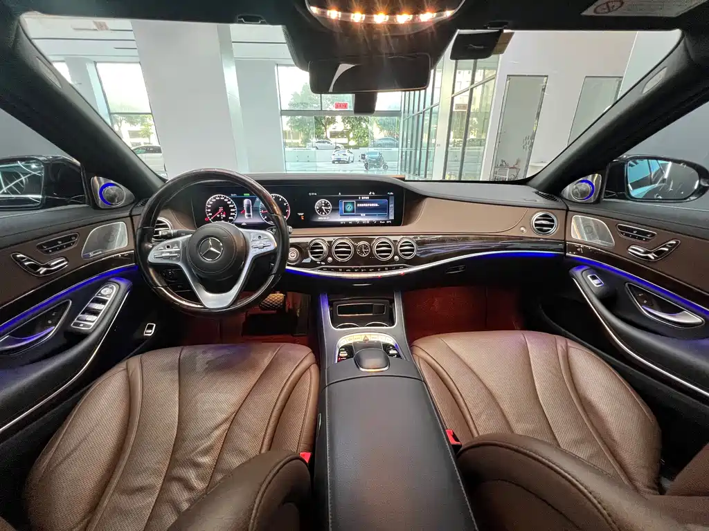 Mercedes-Benz S-Class — миниатюра 7