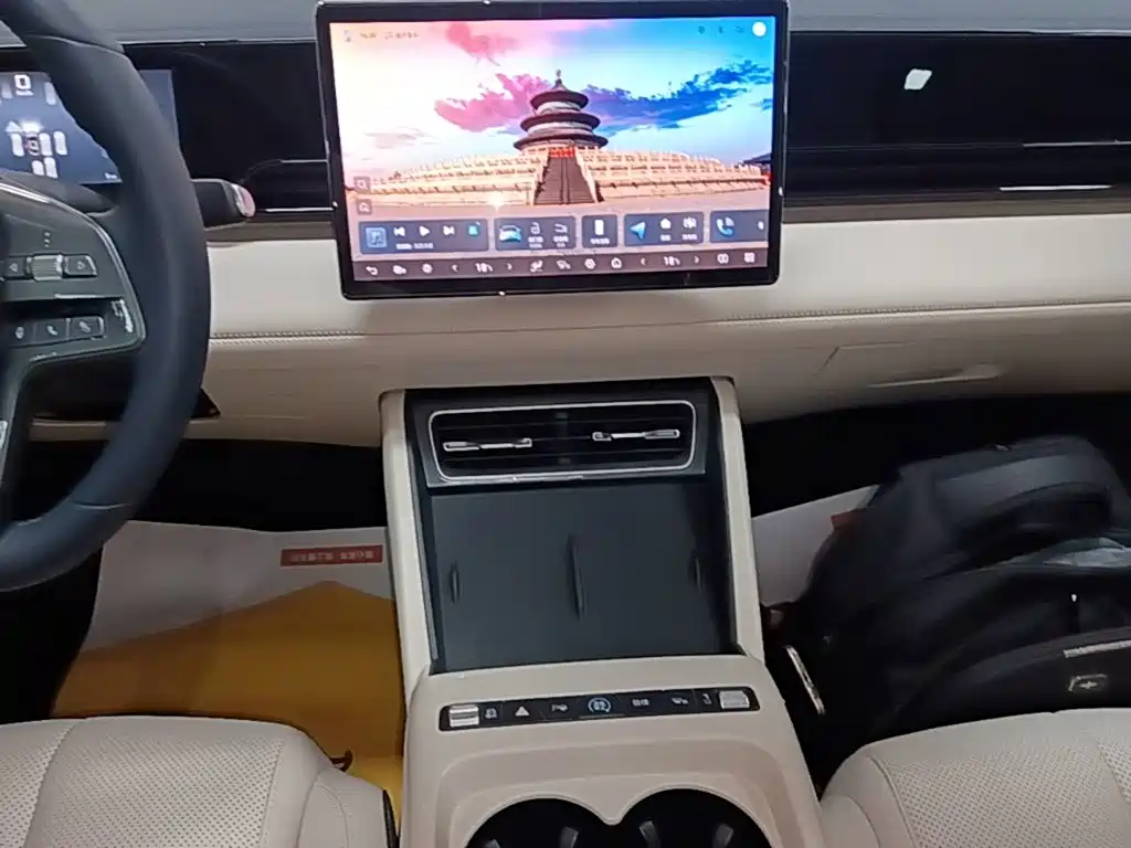 BYD Qin L — миниатюра 13