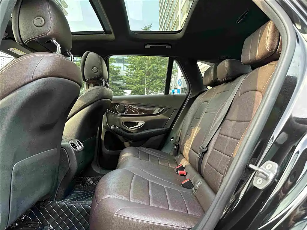 Mercedes-Benz GLC — миниатюра 17