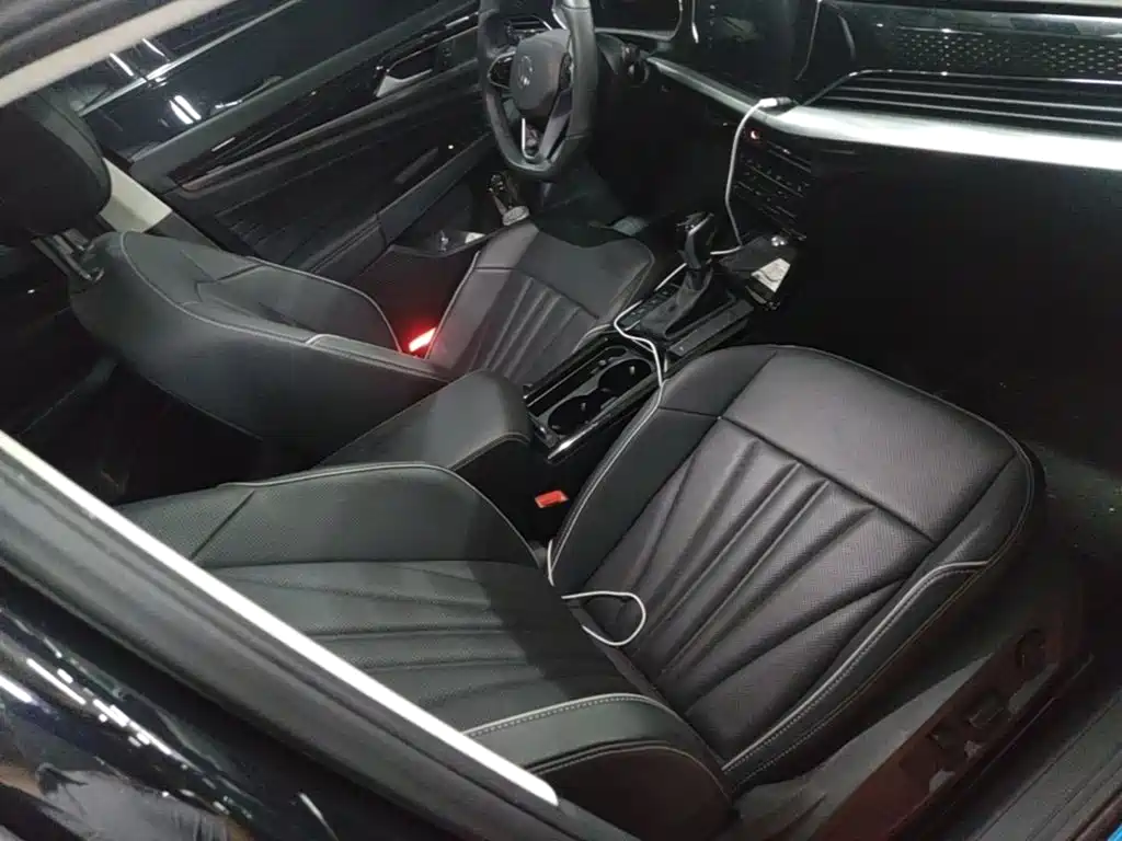 Volkswagen Passat — миниатюра 25