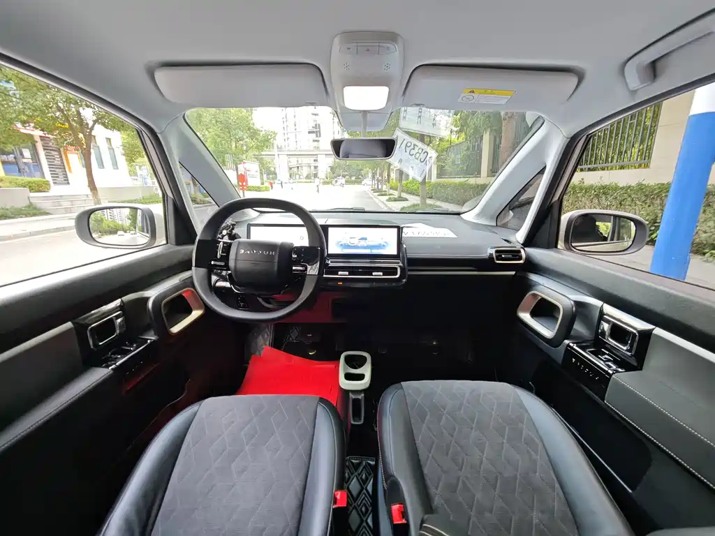 Baojun KiWi EV — миниатюра 11