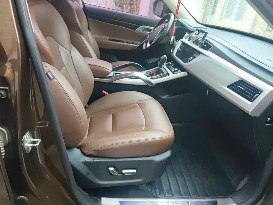 Geely Boyue — миниатюра 8