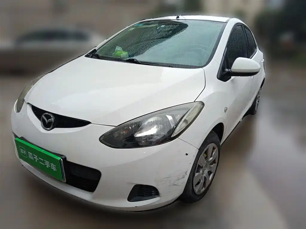 Mazda 2 2014