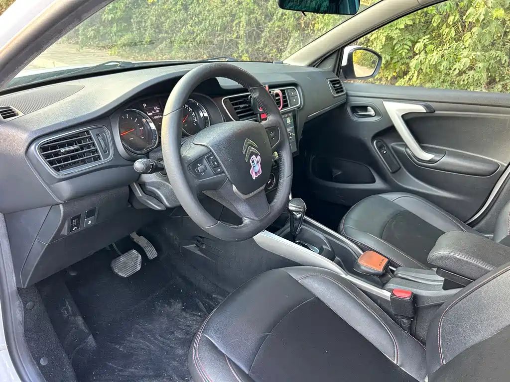 Citroen C3-XR — миниатюра 9