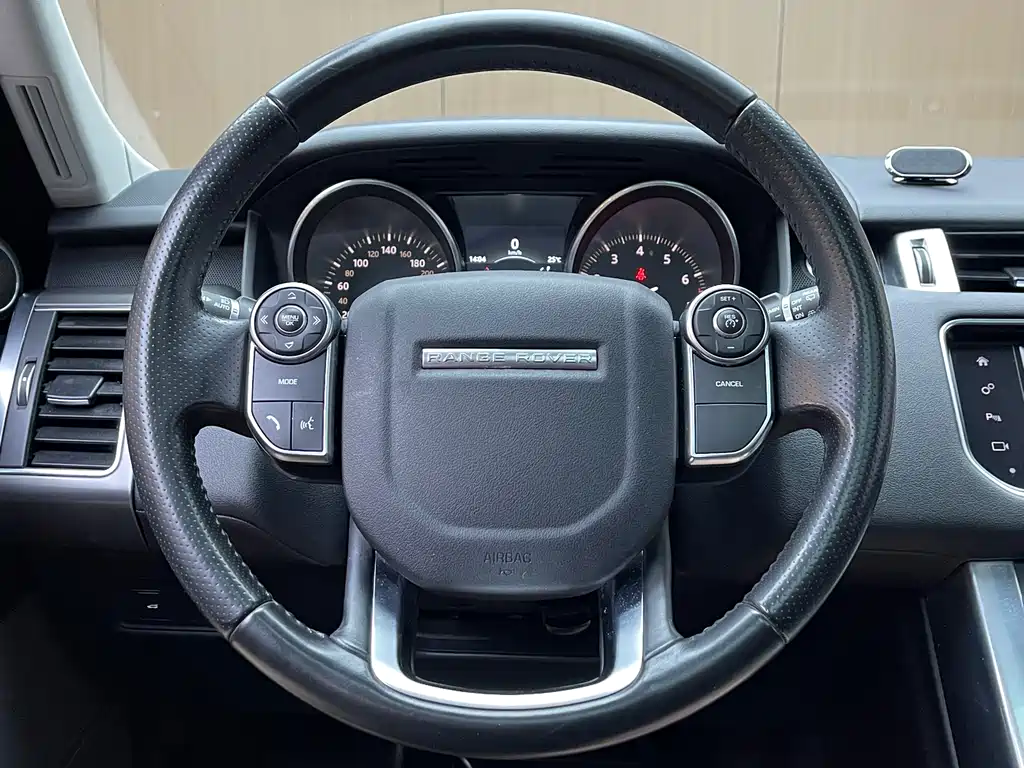 Land Rover Range Rover Sport 2016 3.0 SC V6 SE