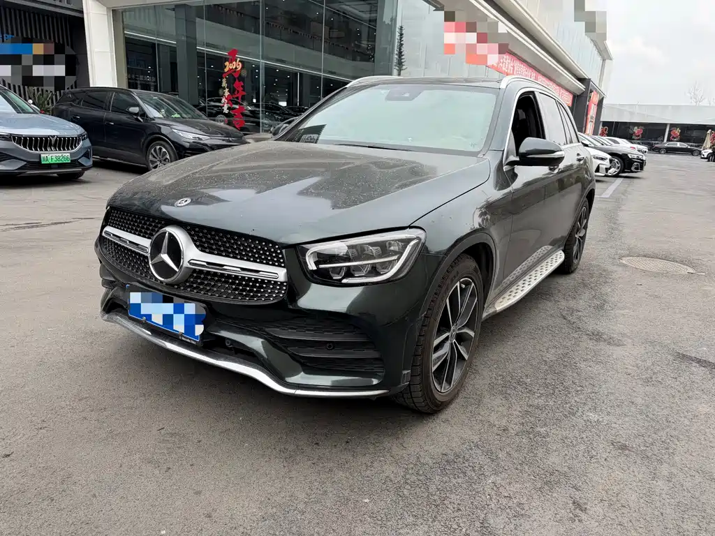 MERCEDES-BENZ GLC