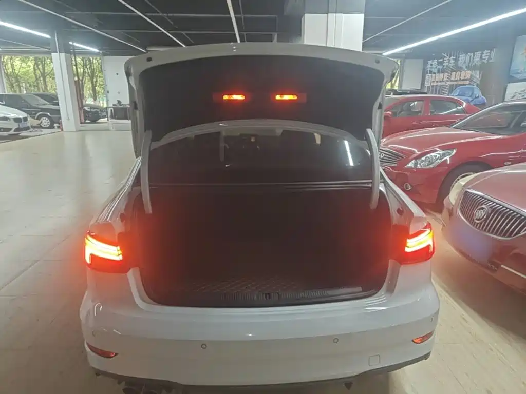 Audi A3 — миниатюра 19