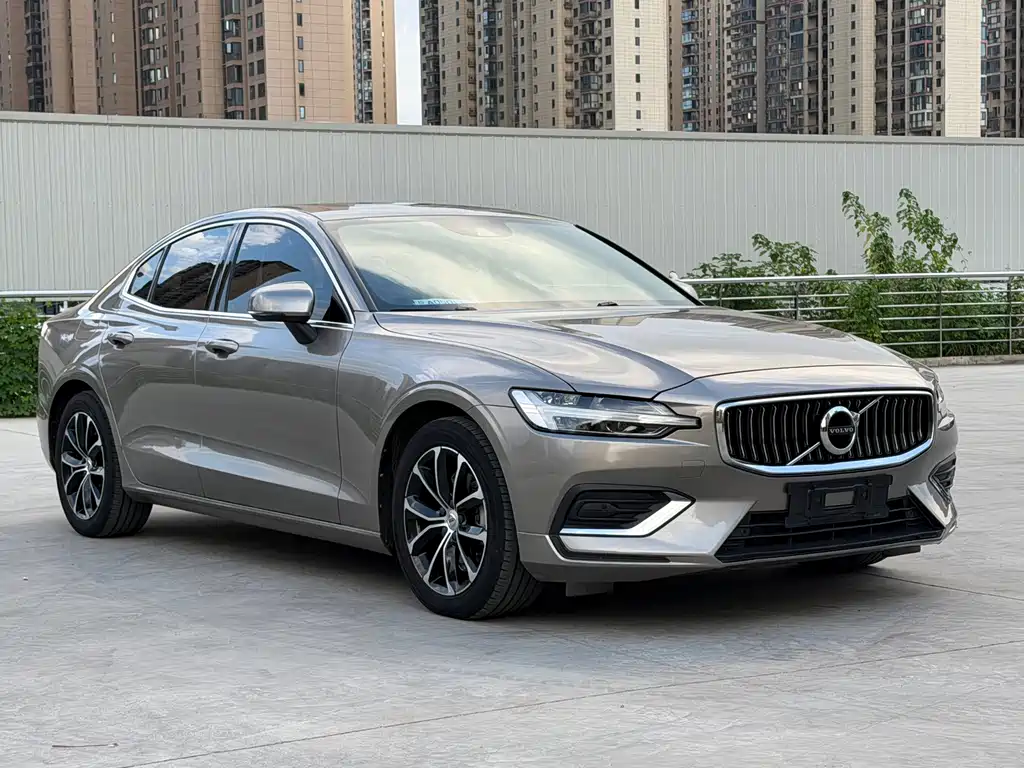 Volvo S60 — миниатюра 3