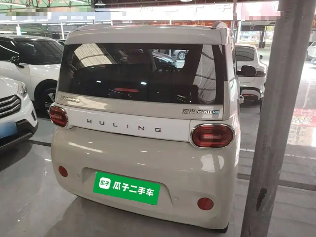 Wuling MINIEV — миниатюра 7