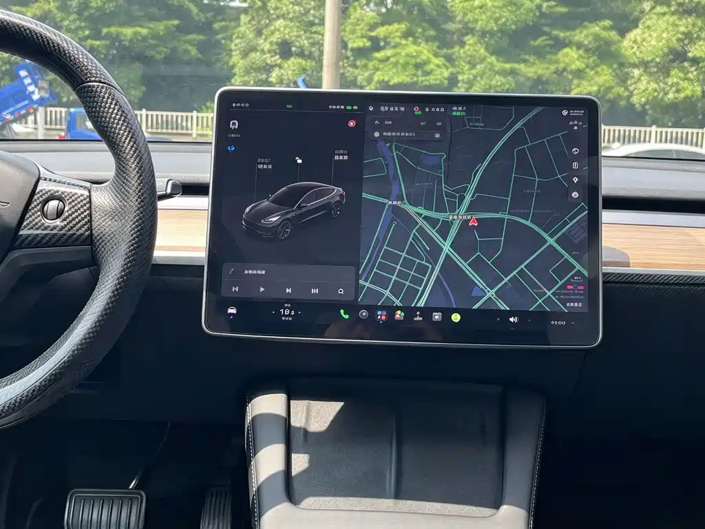 Tesla Model 3 — миниатюра 14