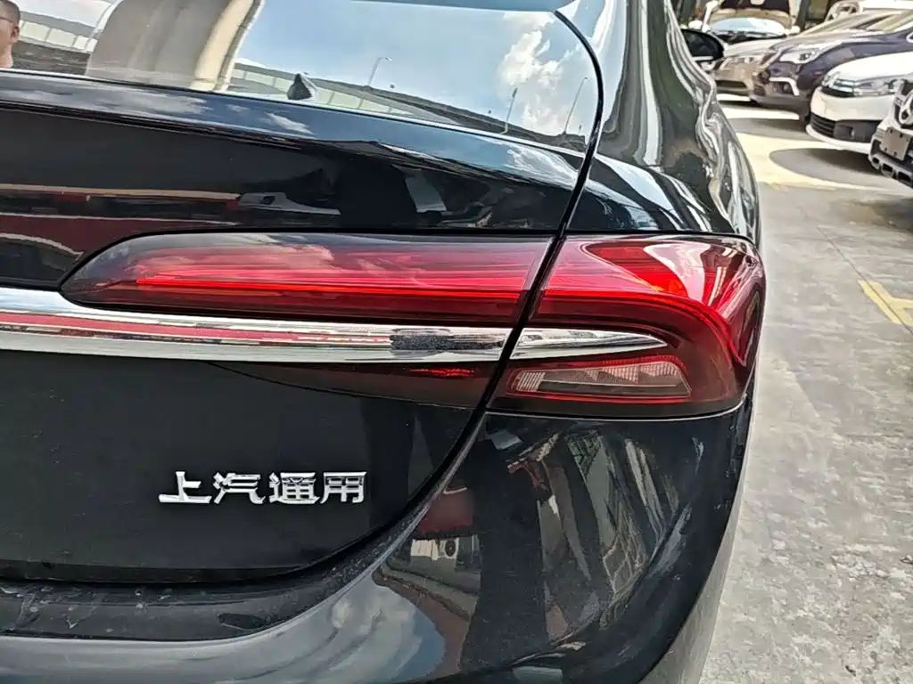 Buick LaCrosse — миниатюра 8
