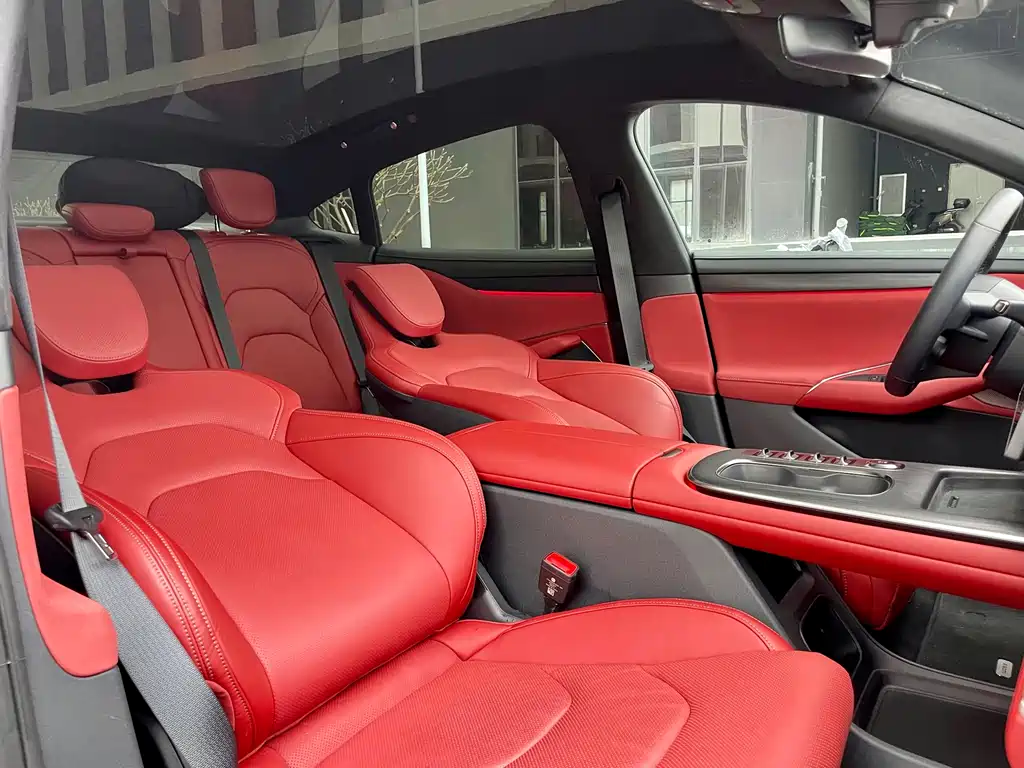 XIAOMI CAR XIAOMI SU7