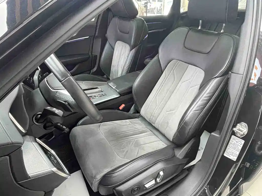 Audi A6L 2023 — фото 18